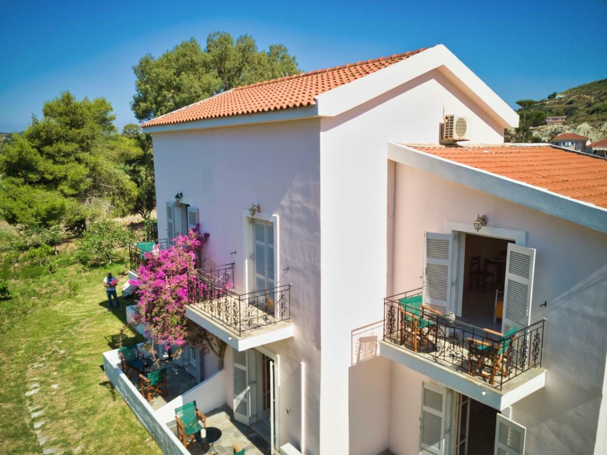 Villa Anna Maria Lixouri Exterior photo